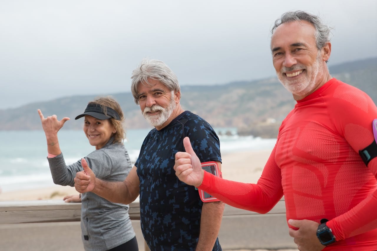 You are currently viewing 7 Simple Beginner Calisthenics for Seniors to Boost Strength and Mobility
