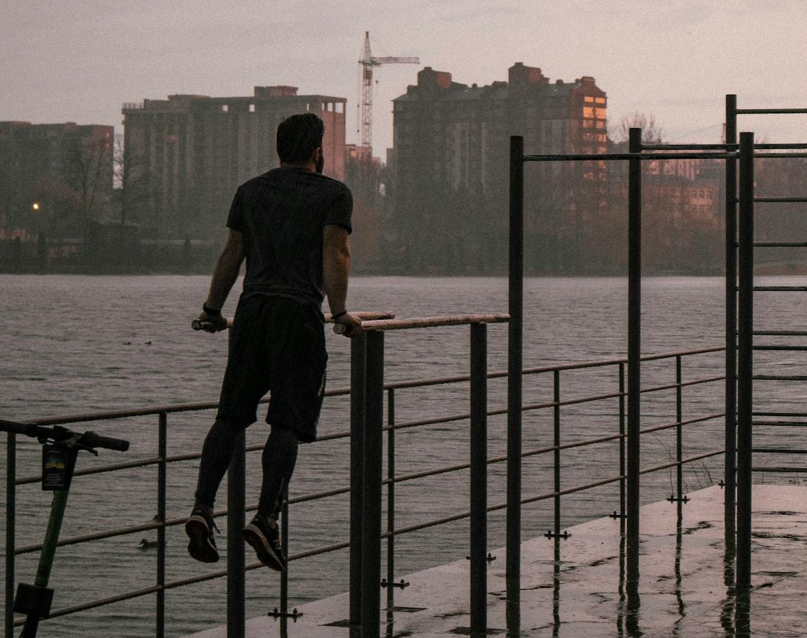 You are currently viewing Full-Body Bodyweight Workout: A Dynamic 5 Step Plan