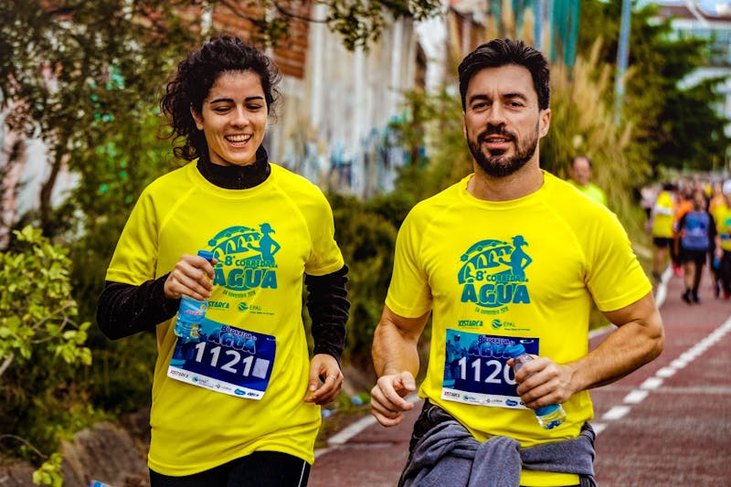 Quick Stats: How Can You Improve Cardiovascular Fitness? 4 a smiling couple running