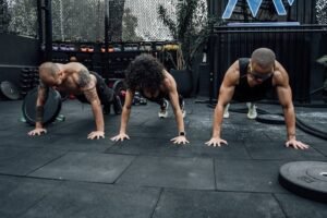 Read more about the article The Ultimate Guide to Calisthenics: Timeless Strength, Mobility & Endurance with Bodyweight Training
